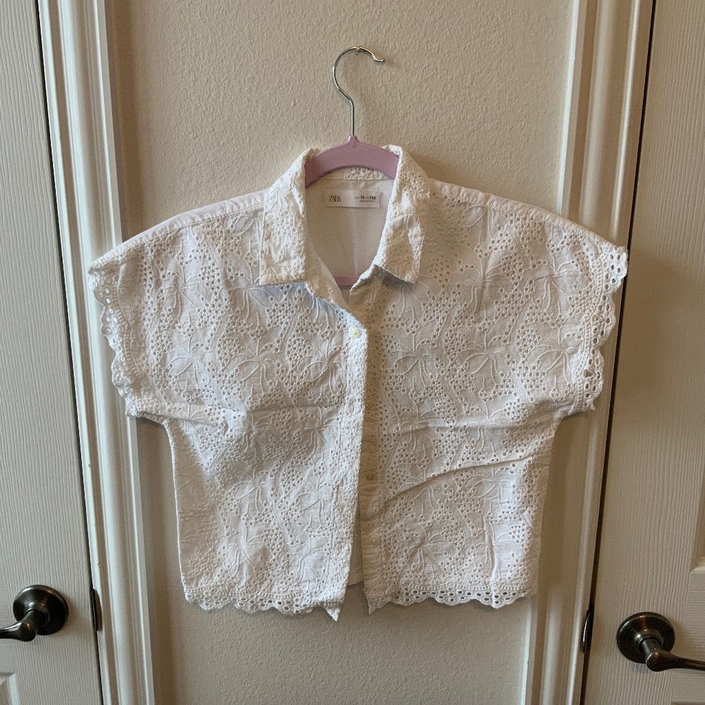 Zara girl white shirt
